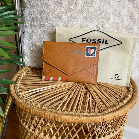 Fossil Handbags - Fossil Leather Sophia Envelope Clutch in Tan